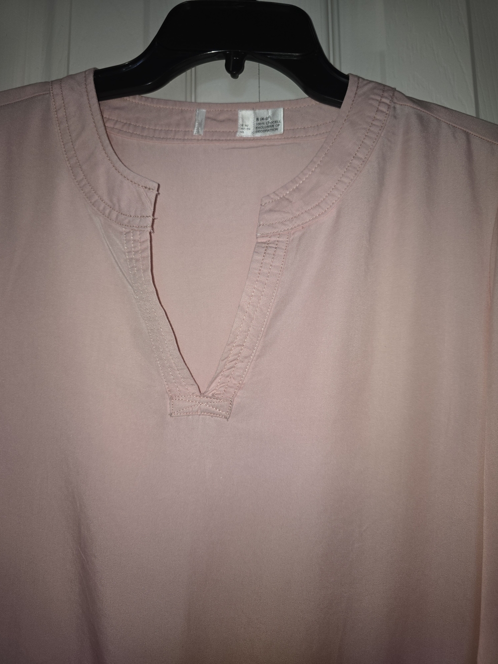 Light Pink V-Neck Tunic Top - Picture 1 of 6